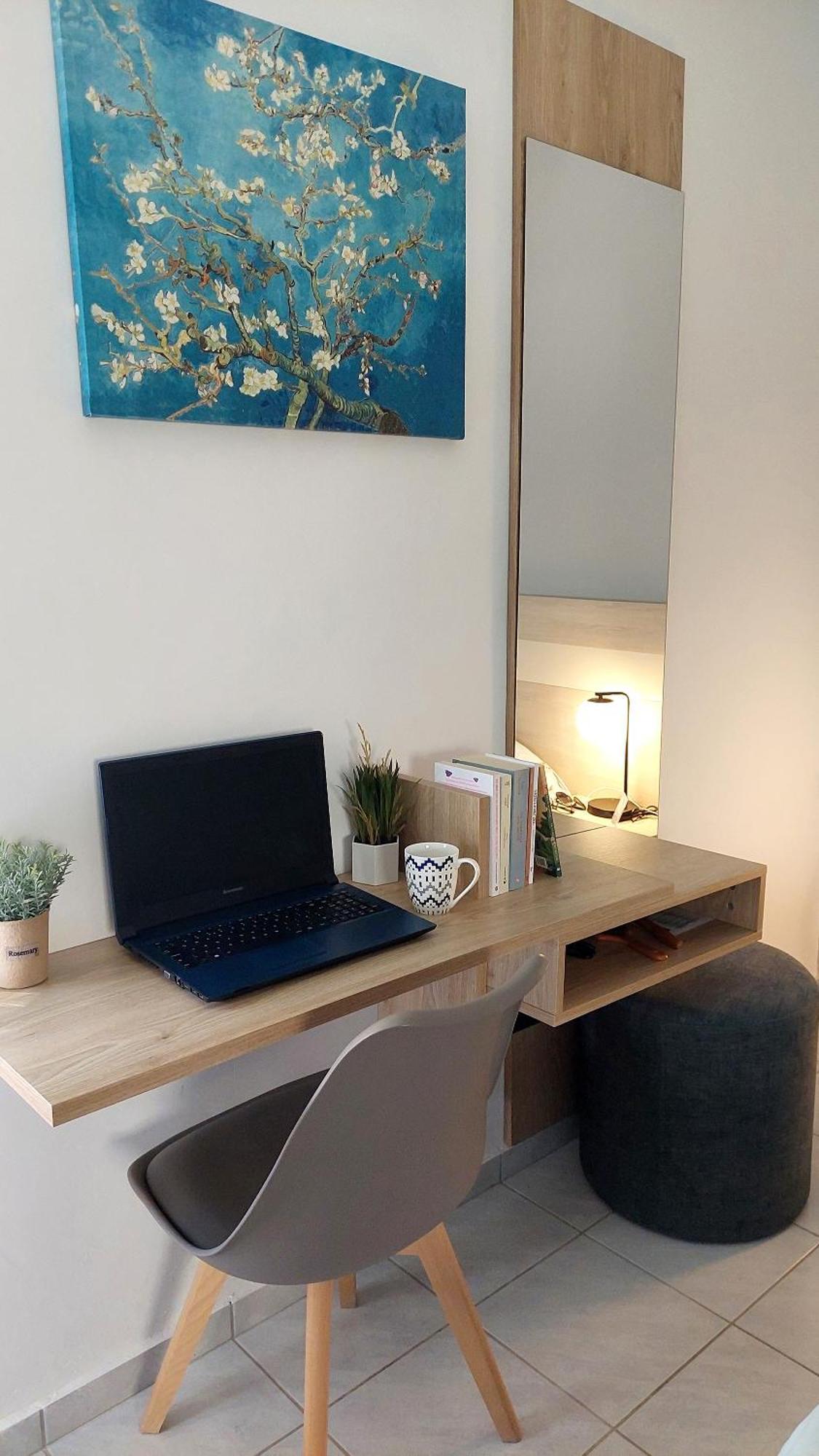 Stelios Apartment *